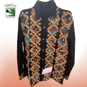 Camisa tradicional bordada