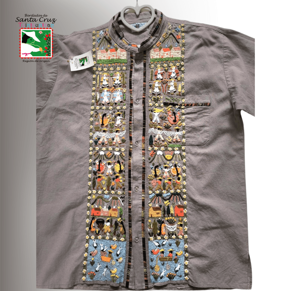 Camisa tradicional bordada de manga corta