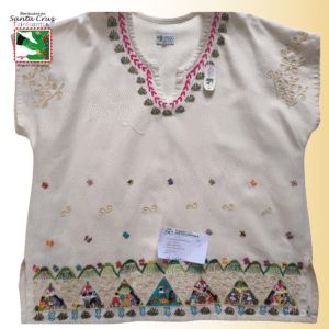 Blusa tradicional bordada con cenefa de triángulos